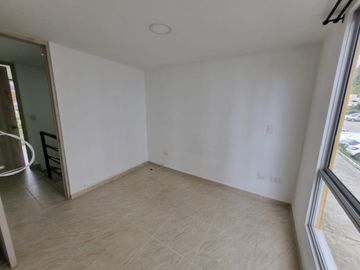casa en venta en portal del prado. Cod V17525