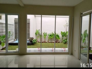 Srwa rumah bagus kpta baru parahyangan bandung