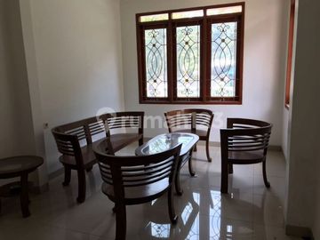 Rumah Bagus Furnish 2Lantai Siap Huni, di Dalam Komplek Dago, Dekat Pusat Belanja, Itb, Unikom, Unpar, Unpas,Rs Boromeus, di Dago, Dago Pakar,Cigadung