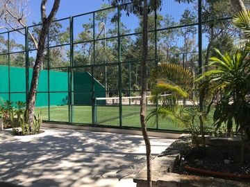 Casa con alberca privada, rooftop con lounge y hamaca, en privada con cancha de