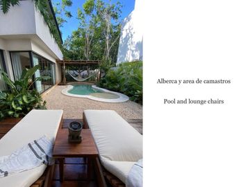 Casa con alberca privada, rooftop con lounge y hamaca, en privada con cancha de