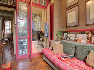 Montevideo y Guido - Ed. Racionalista - Semipiso - 2 Dor Suite c/Dep