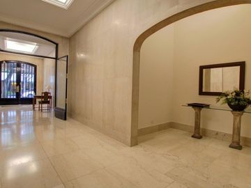 Montevideo y Guido - Ed. Racionalista - Semipiso - 2 Dor Suite c/Dep