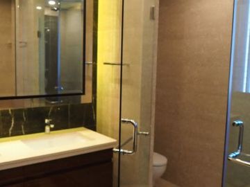 For Rent luxury Apartment at Anandamaya Sudirman