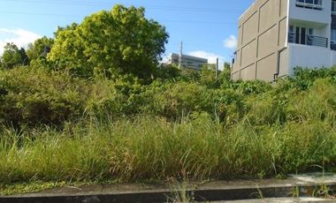 150 Sqm Overlooking lot for Sale in Vista Grande Talisay with Seaview