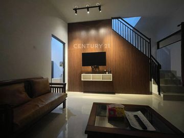 Rumah Cantik Minimalis Modern Di GLand Katapang Residence