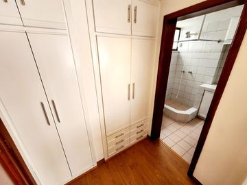 Vendo departamento y suite en Norte de Quito