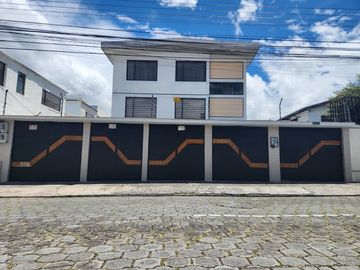 Vendo departamento y suite en Norte de Quito