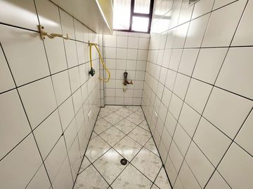 Vendo departamento y suite en Norte de Quito