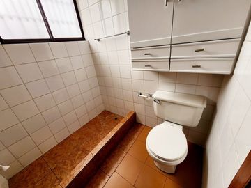 Vendo departamento y suite en Norte de Quito