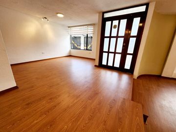Vendo departamento y suite en Norte de Quito