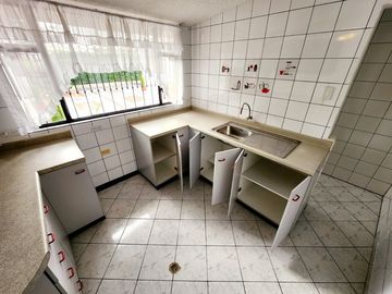 Vendo departamento y suite en Norte de Quito