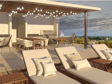 Apartamento cerca del malecón, terraza con alberca y vista al mar, venta Cozumel