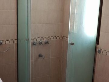 Carilo- hermosa casa en Venta