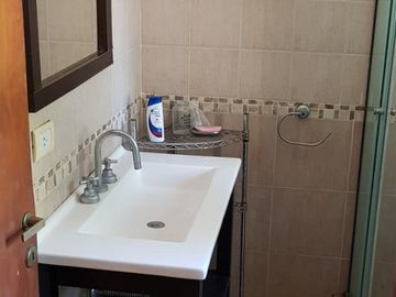 Carilo- hermosa casa en Venta
