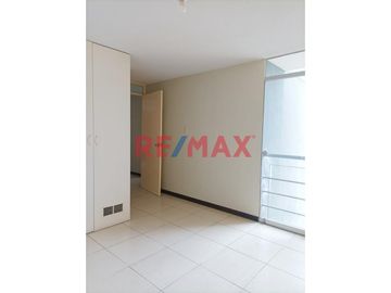 ¡El depa perfecto para tu familia te espera en Av América - Quintanas!

Precio: $79,000 con cochera
Ubicación: Av. América Norte altura Av Túpac Am