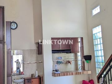 Rumah Minimalis Modern Semifurnish Cloverville Surabaya