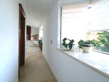 CASA EN RENTA CON SEGURIDAD EN LOMAS DE VALLE ESCONDIDO, ATIZAPÁN DE ZARAGOZA