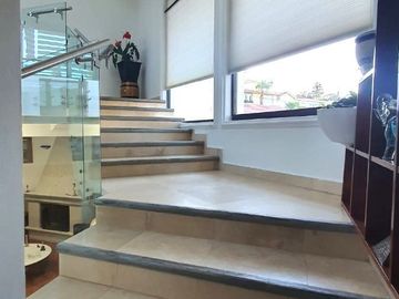 CASA EN RENTA CON SEGURIDAD EN LOMAS DE VALLE ESCONDIDO, ATIZAPÁN DE ZARAGOZA