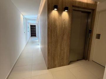 Departamento en venta en Lanus Oeste