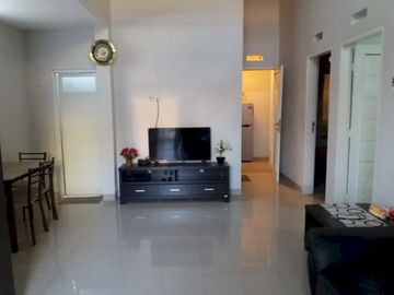 Rumah cantik yang nyaman di Cisaranten Kulon Arcamanik Bandung