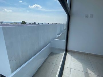 Estrena Casa en Valle de Juriquilla, Gran Ubicación, Diseño de Autor