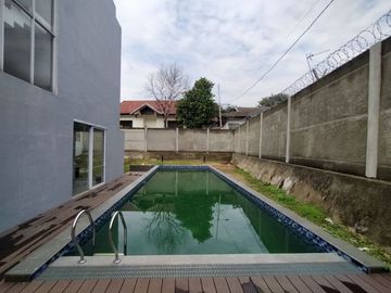 Town House di Pejaten dg Kolam Renang dan Taman Unfurnished HSE-A0497