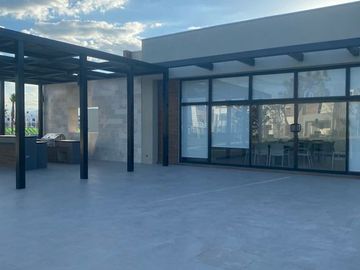 VENTA CASA SOBRE AV CONCORDIA  APODACA