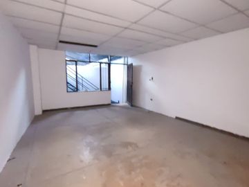 bodega en arriendo en samper mendoza. Cod A7296301