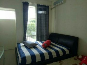 BUYER ONLY ) Turun harga dari 2,7M ke 2,5M!!!! Royal Residence luas tanah 9x18 dan full furnished lhoooooo!!!