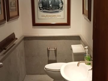 CASA EN VENTA EN BOSQUES DE LAS LOMAS