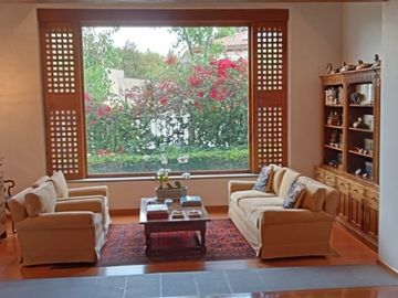 CASA EN VENTA EN BOSQUES DE LAS LOMAS