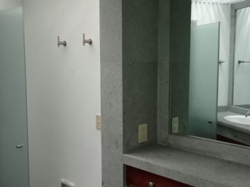 CASA EN VENTA EN BOSQUES DE LAS LOMAS