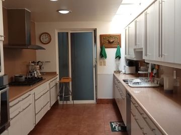CASA EN VENTA EN BOSQUES DE LAS LOMAS