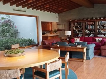 CASA EN VENTA EN BOSQUES DE LAS LOMAS