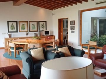 CASA EN VENTA EN BOSQUES DE LAS LOMAS