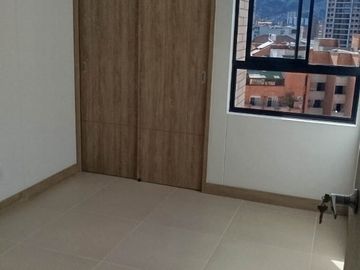 apartamento en arriendo en laureles. Cod A218474