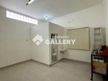 Ruko Jalan Kediri Dekat Jalan Teuku Umar - Zainul Arifin Medan