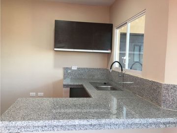 Venta de Casa Rentera en Villa Marina, Los Esteros, Manta