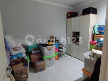 Dijual Rumah Bagus 2 Lantai (8X16) Serenade Lake Gading Serpong