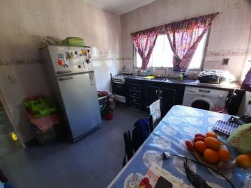 Casa en venta en Ezpeleta Este