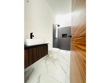 CASA EN VENTA EN VILLA DE ALVAREZ COLIMA