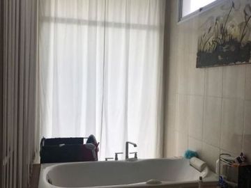 Rumah Keren di Cluster Elite Kebayoran Bintaro - 2099