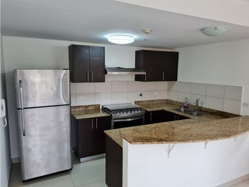 Vendo apartamento de 3 Recamaras PH Midrise - Woodlands