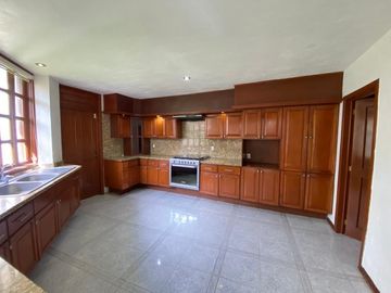Linda casa en Bugambilias