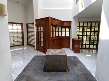 Linda casa en Bugambilias