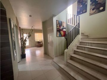 VENTA DE CASA EN VERSALLES , COSTA SUR, PH QUINTAS DE VERSALLES