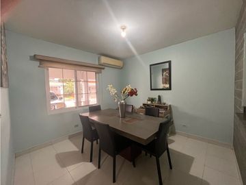 VENTA DE CASA EN VERSALLES , COSTA SUR, PH QUINTAS DE VERSALLES