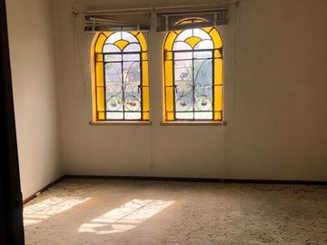 SE VENDE EXCELENTE CASA