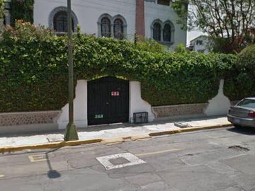 SE VENDE EXCELENTE CASA